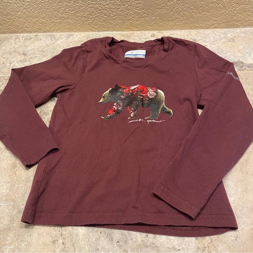 Columbia long sleeve shirt bear in winter jacket xs 4/5